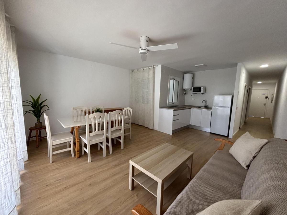 Apartamentos Hesperia Palmyra 萨洛 外观 照片