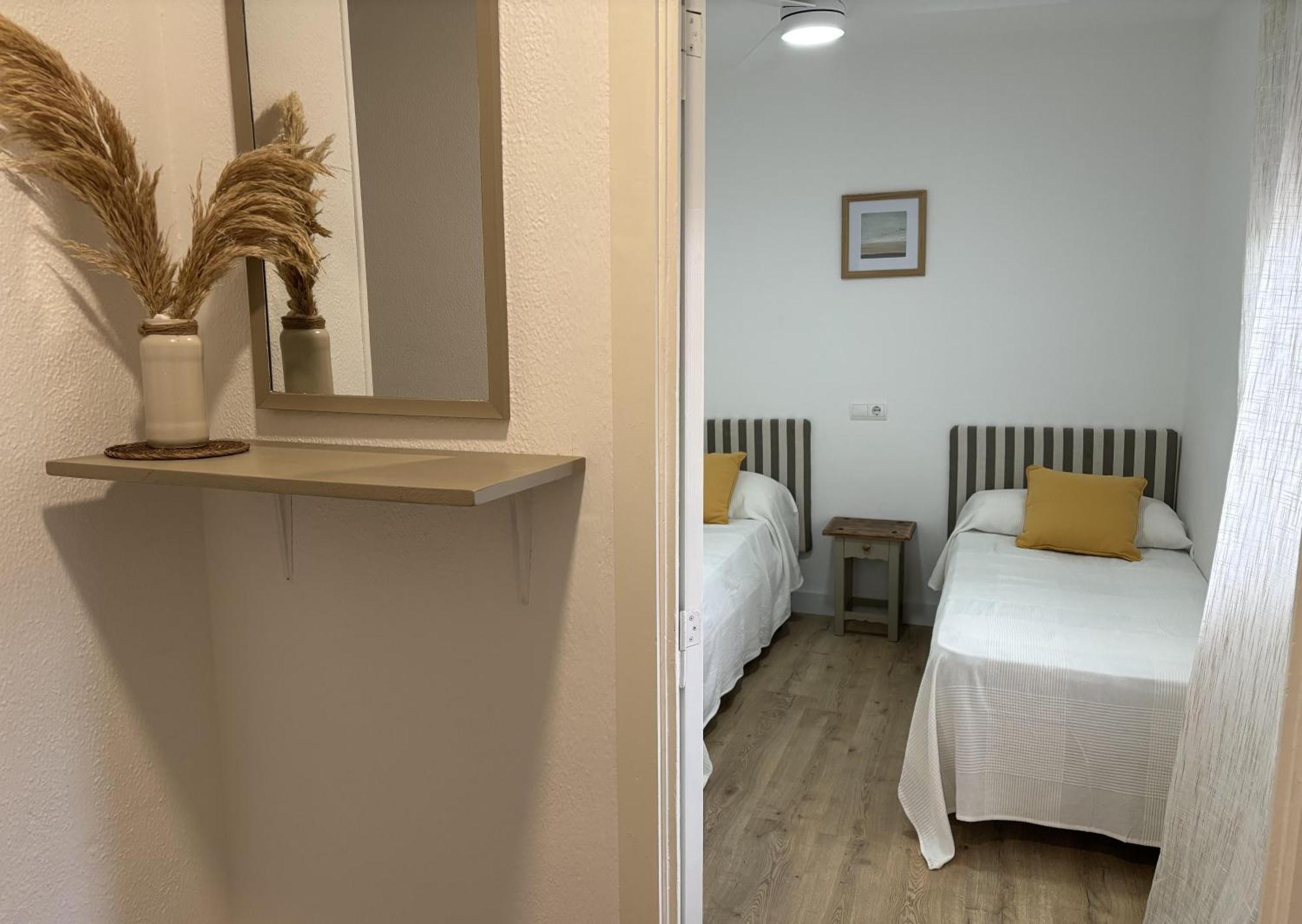 Apartamentos Hesperia Palmyra 萨洛 外观 照片