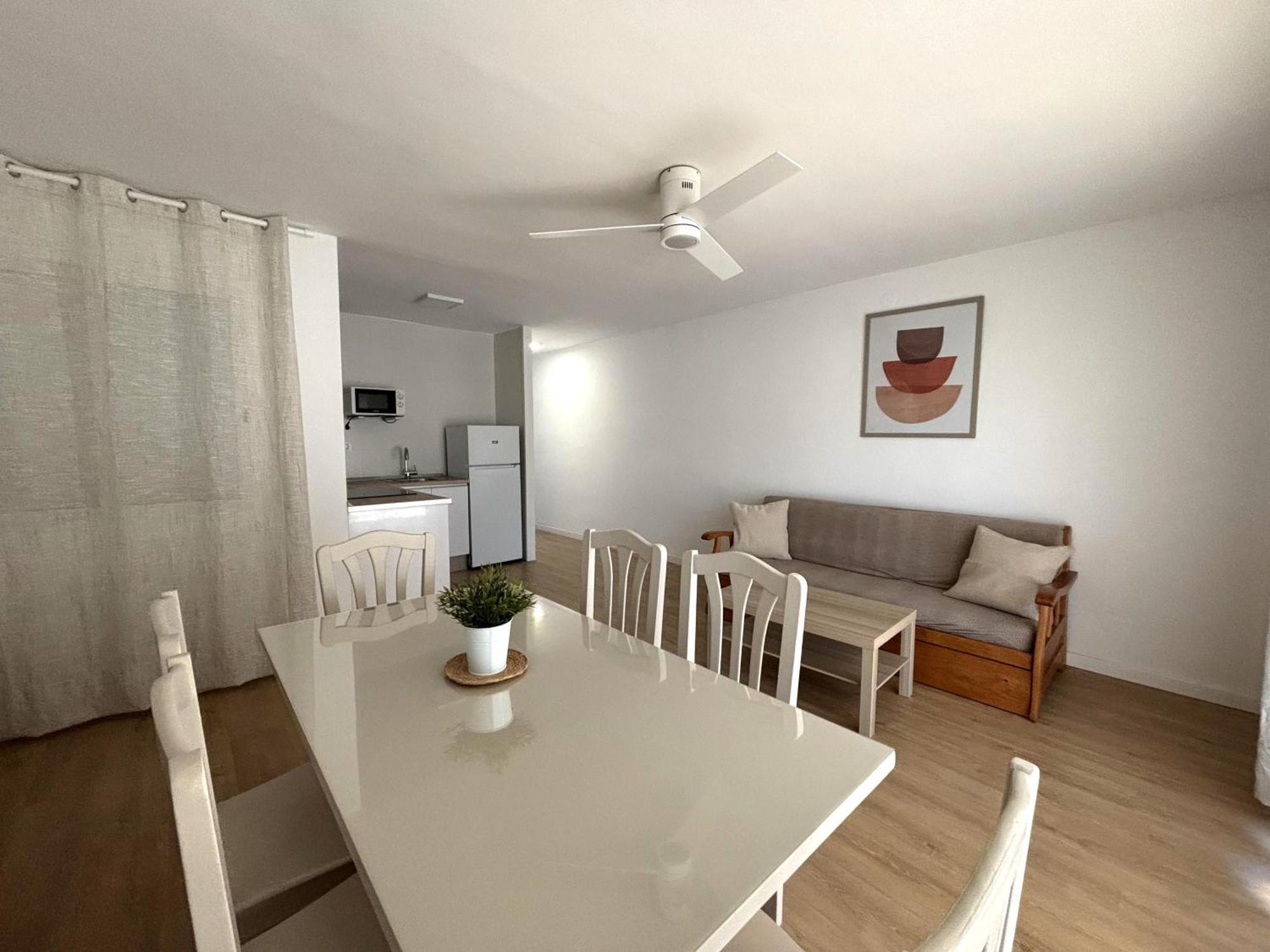 Apartamentos Hesperia Palmyra 萨洛 外观 照片
