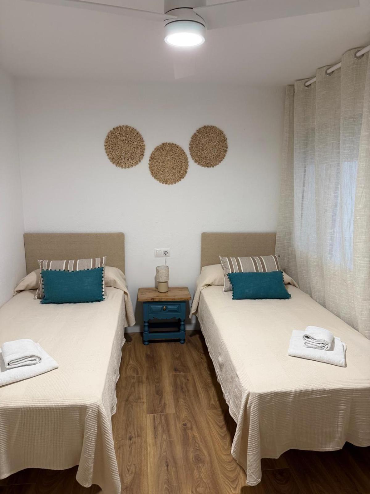 Apartamentos Hesperia Palmyra 萨洛 外观 照片
