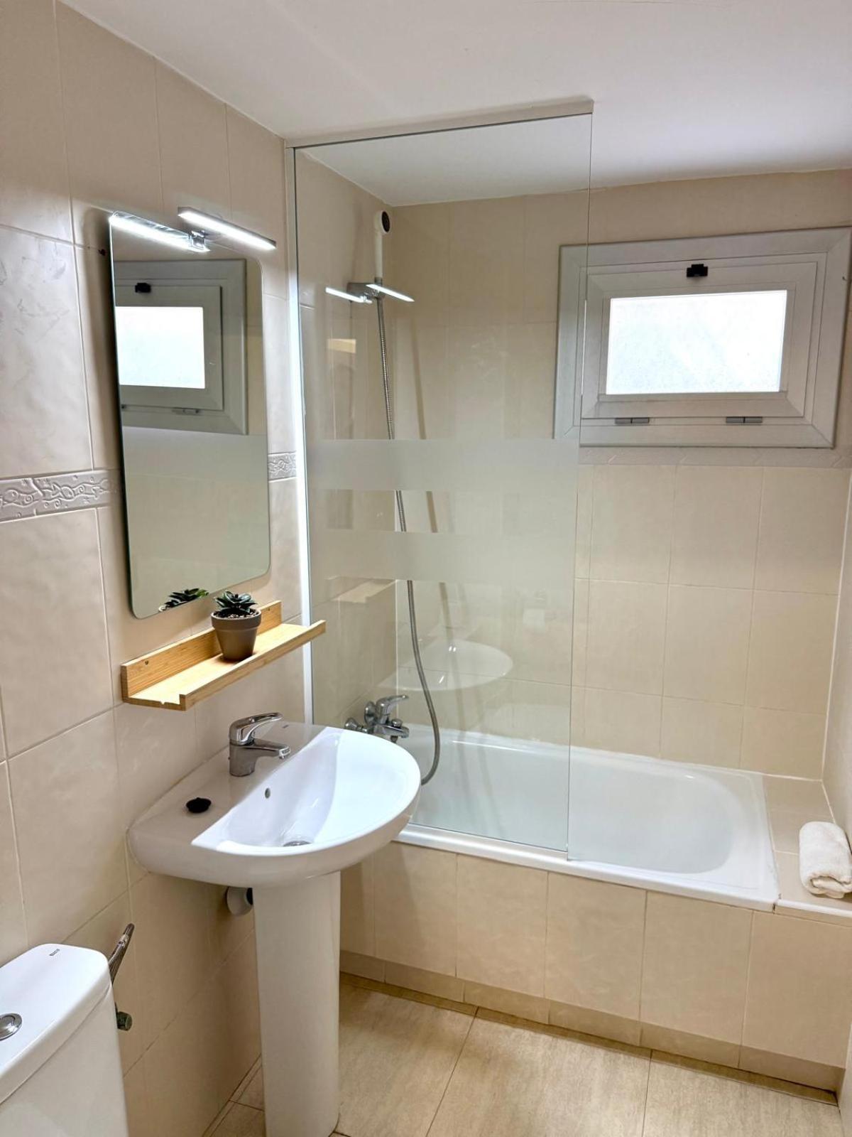Apartamentos Hesperia Palmyra 萨洛 外观 照片